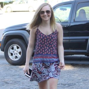 Meet your Posher, Alli